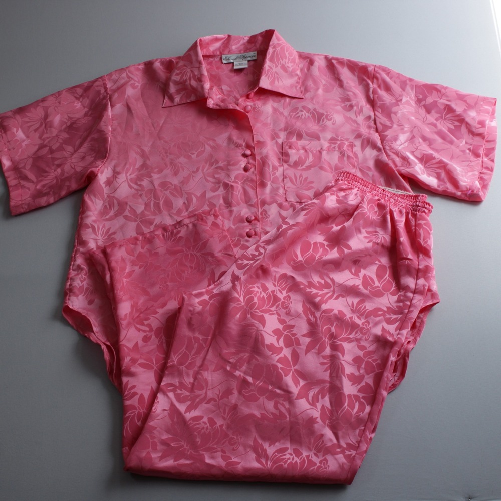 Sarah Spencer Pink Floral Jacquard Pajama Set Short Sleeve Button Down Small